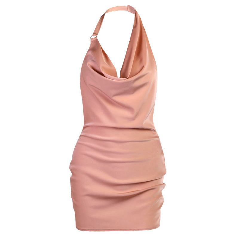 Robe Satinée Dos Nu – Élégance d’Été